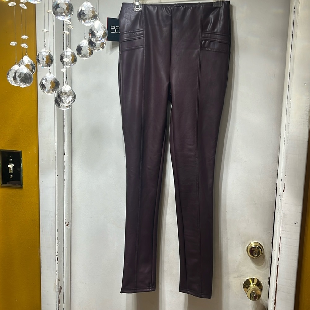 New faux leather pants - Picture 1 of 5